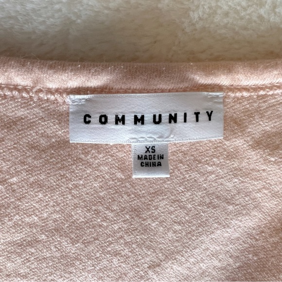 Aritzia Top! - Picture 5 of 9